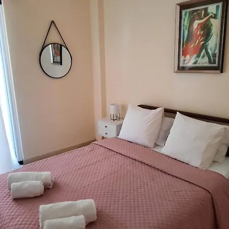 House Close To The Centre! Kalamata