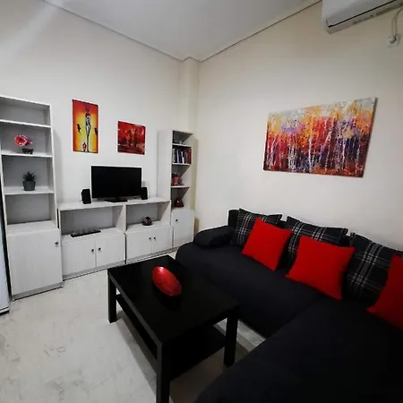 Apartment House Close To The Centre! *