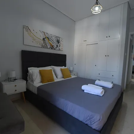 House Close To The Centre! Apartment Kalamata